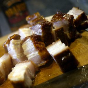 Asia Schweinebauch 2 crispy asia schweinebauch, aufgeschnitten