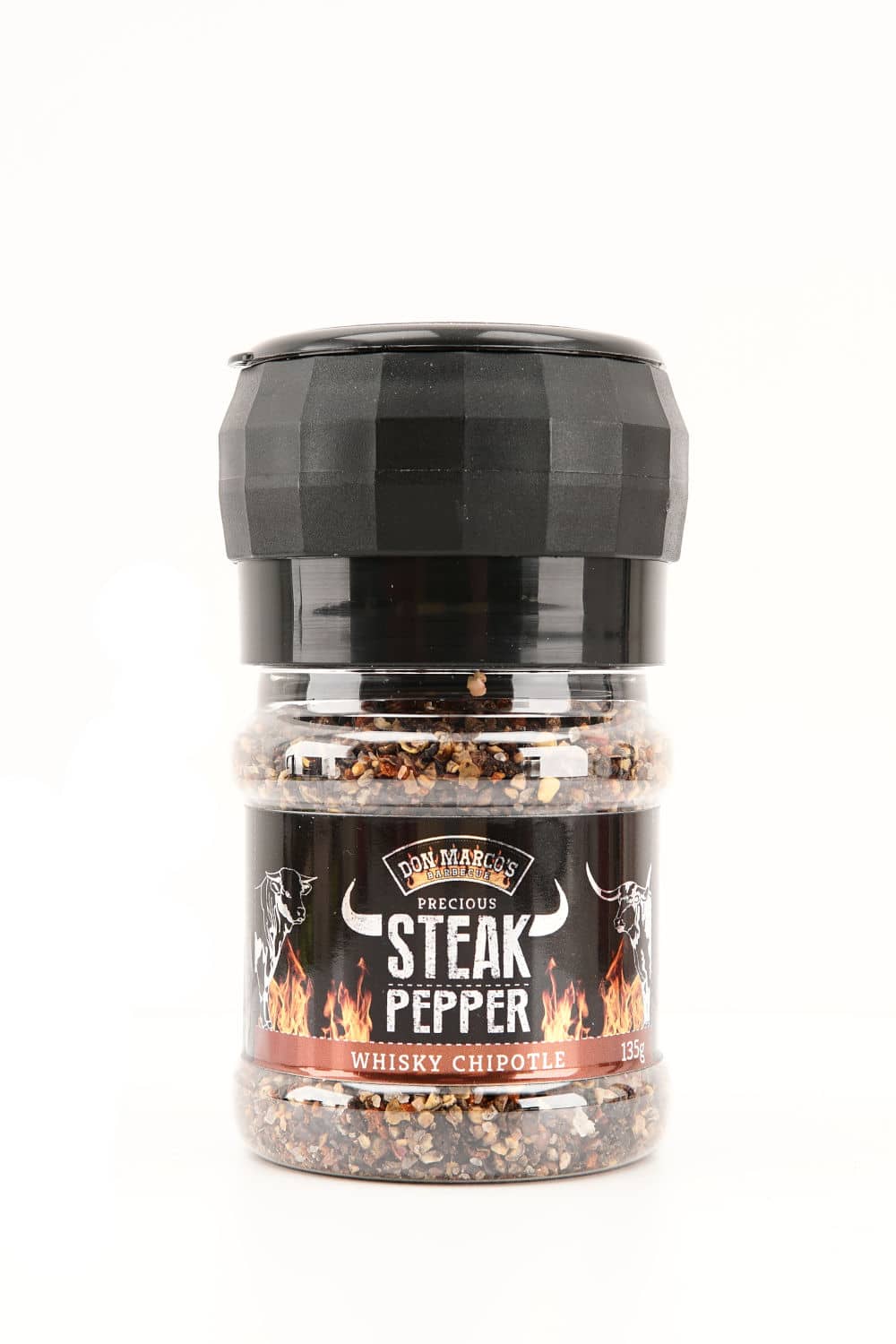 whisky chipotle steak pfeffer in transparenter PET Dose, schwarzes Etikett mit Produktname und Hörnern in Front, schwarze Deckelmühle
